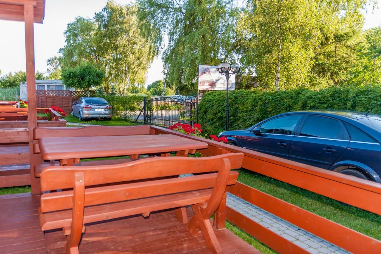 Osrodek Wczasowy Sloneczko Villa Dzwirzyno Exterior photo